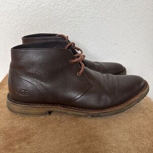 UGG Men's Boot Leather Shoes | Chukka Boot | Brown | M 11. Look New